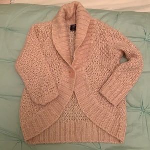 Pretty pink sweater!!